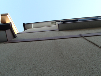 川崎市中原区　屋根塗装　外壁塗装　外壁点検　北側の外壁　汚れ